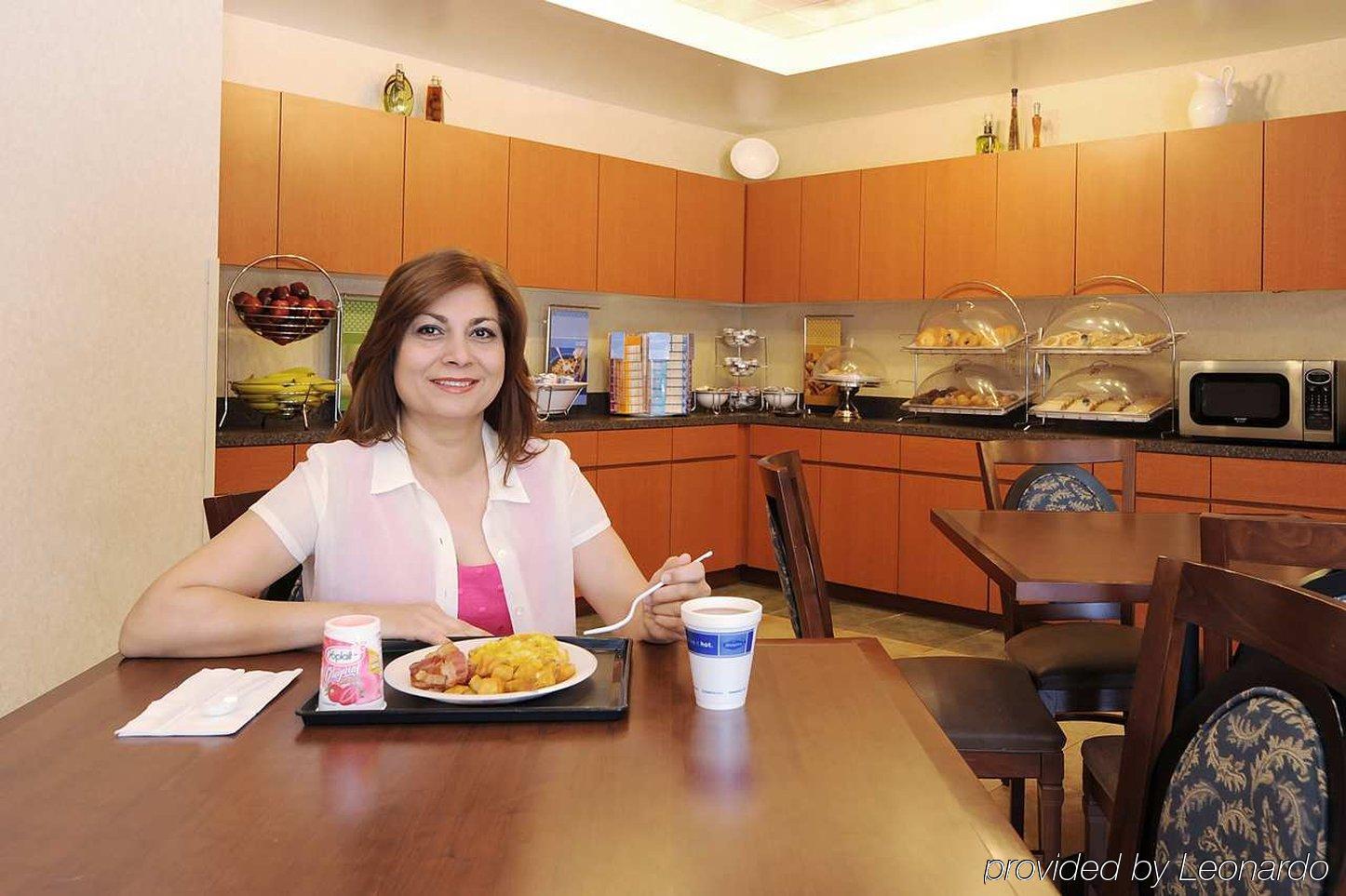 Hampton Inn Gaffney Restaurant photo