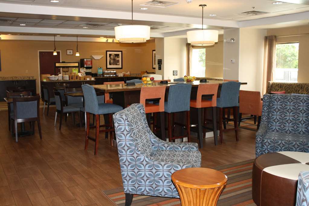 Hampton Inn Gaffney Interior photo